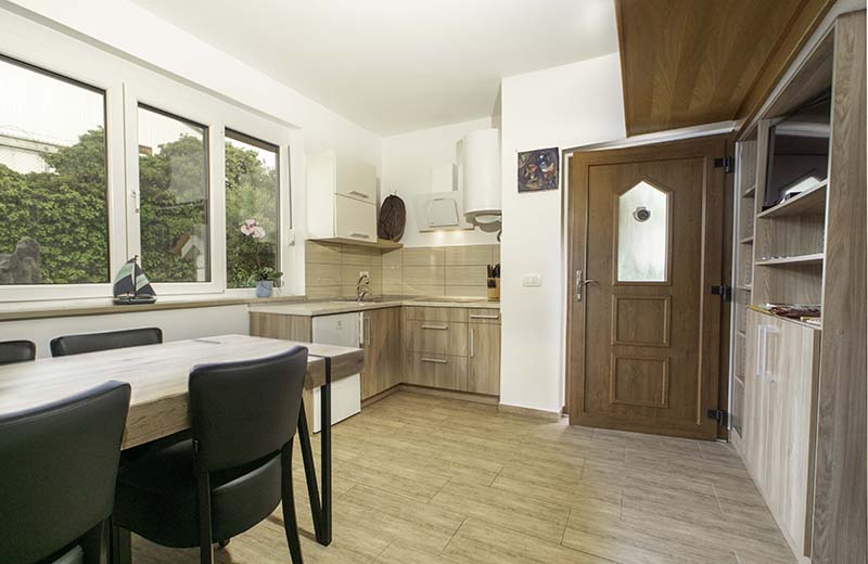 palec pogled_poma-sp